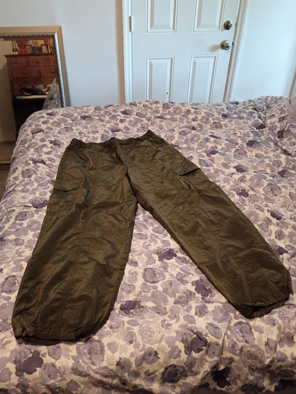 GAP Olive Green Cargo Pants